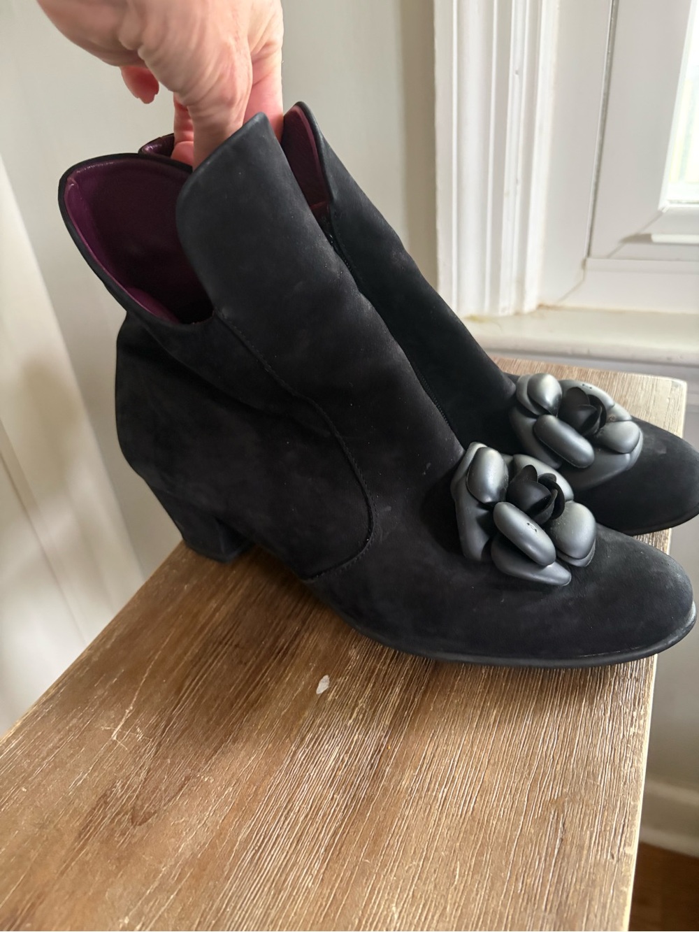 Arche Nubuck Black Booties Size 39 flower embellishment slip on